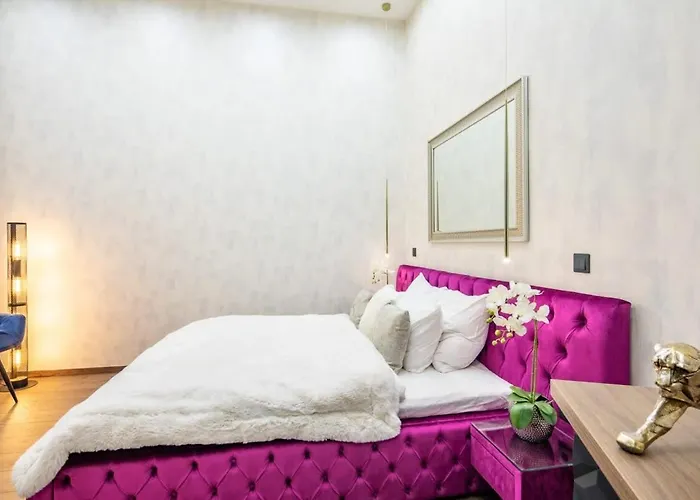 Ultra Modern Luxury Мини-отель Будапешт